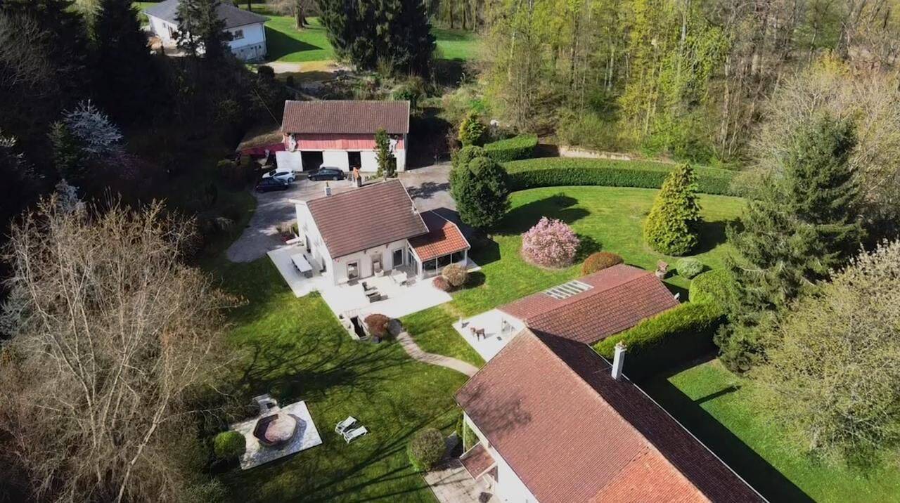 Maison 9 pièces 232 m² · à Épinal · 232 m² · 572 000 €