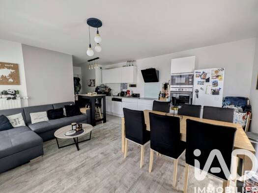 Appartement à vendre 245 000 € 4 pièces 3 chambres 74 m² 1er étage Montlhéry 91310