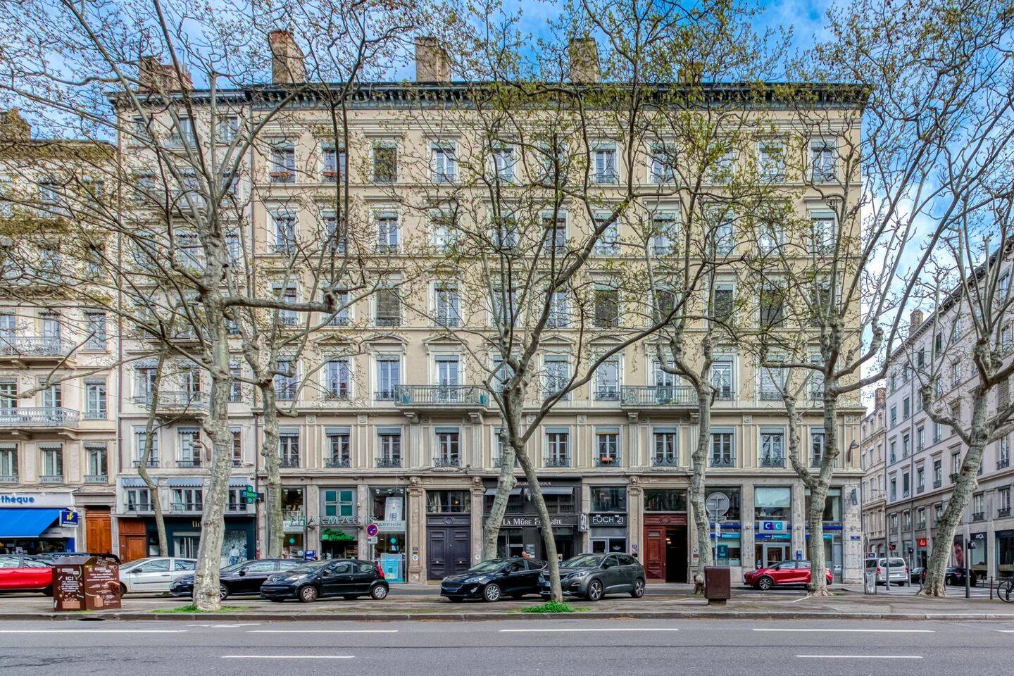 Appartement 2 pièces 55 m² · à Lyon 6ème Arrondissement · 55,3 m² · 275 000 €