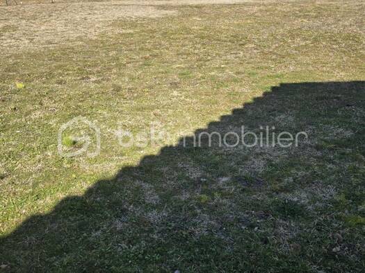 Terrain constructible viabilisé à vendre 190 000 € 1 000 m² de terrain Les Dourbes Digne-les-Bains 04000