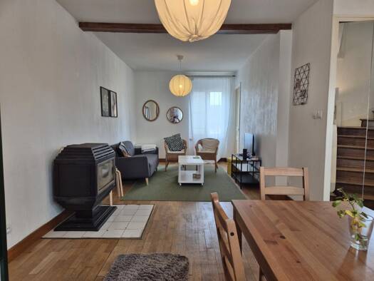 Duplex à louer 1 150 € 4 pièces 3 chambres 64 m² 1er étage Centre Ville Reims 51100