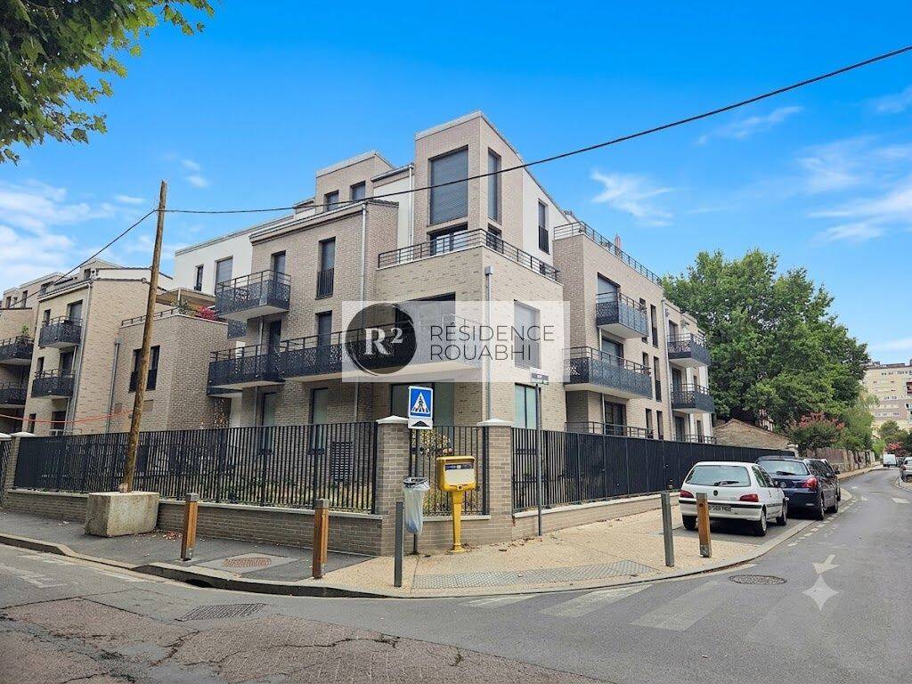 Appartement 1 pièce 28 m² · à Villeneuve-la-Garenne · 28 m² · 950 €/mois
