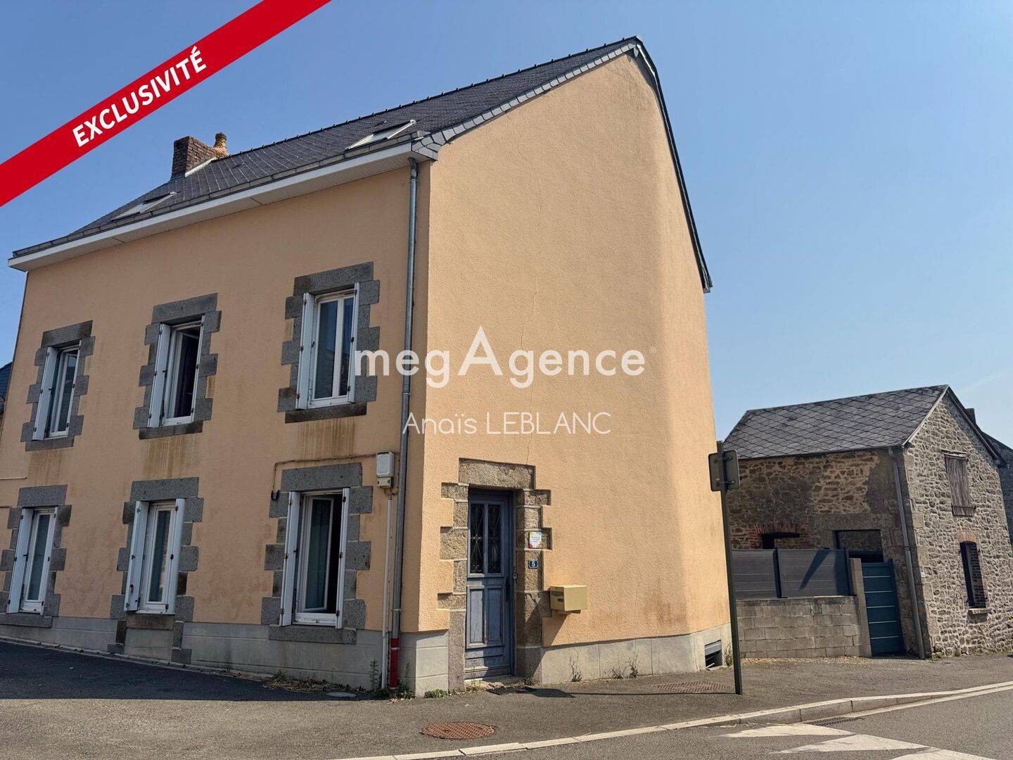 Maison 7 pièces 200 m² · à Hambers · 200 m² · 179 000 €