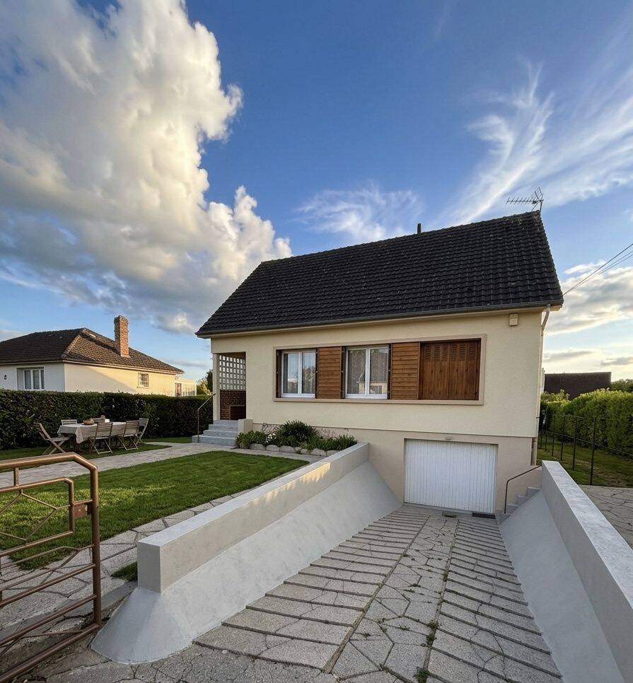 Maison 4 pièces 84 m² · à Houppeville · 84 m² · 225 000 €