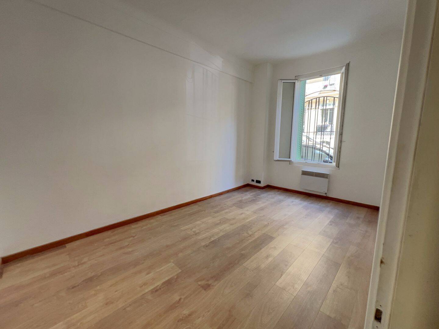 Appartement 2 pièces 33 m² · à Nice · 33,2 m² · 650 €
