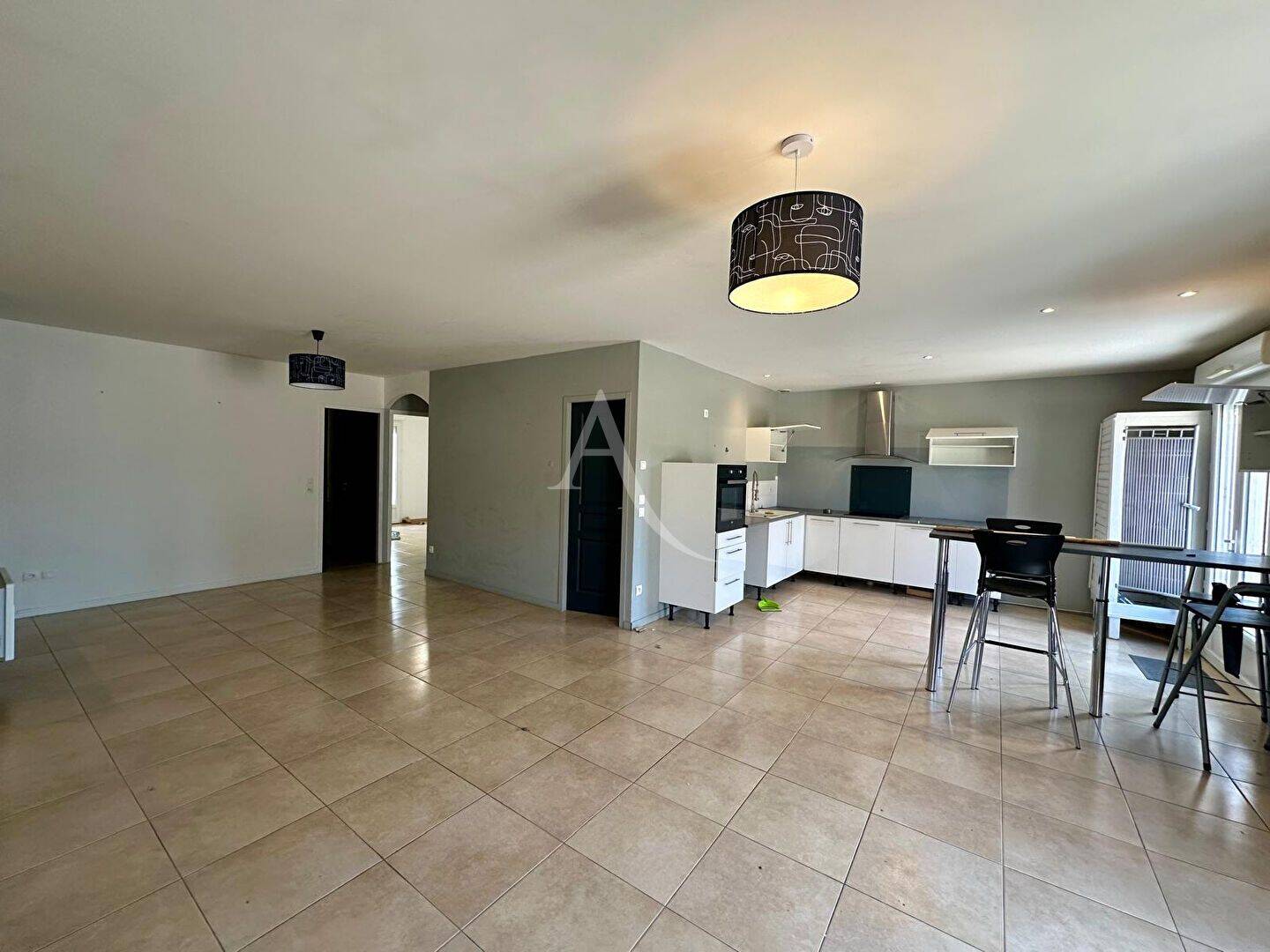 Maison 4 pièces 94 m² · à Pezens · 94,3 m² · 840 €