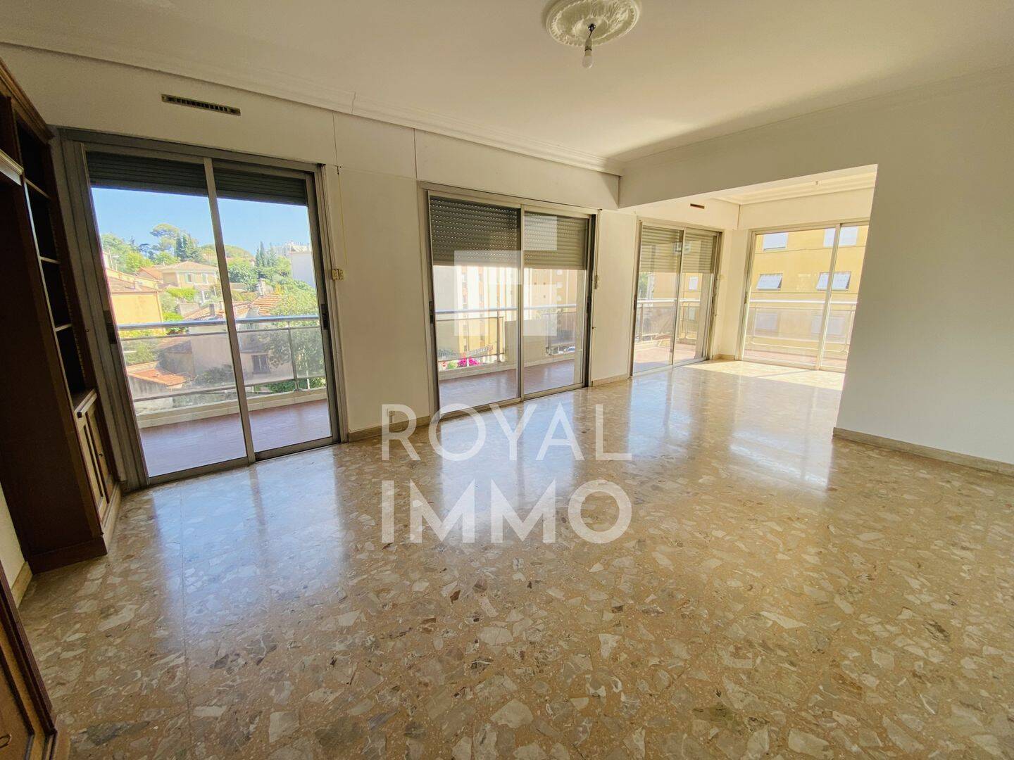 Appartement 4 pièces 102 m² · à Toulon · 102 m² · 1 310 €