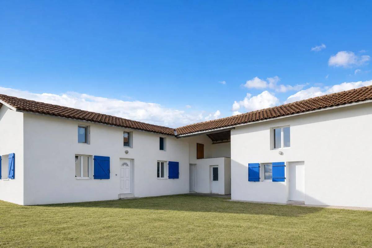 Maison avec dépendance et vue sur Pyrénées