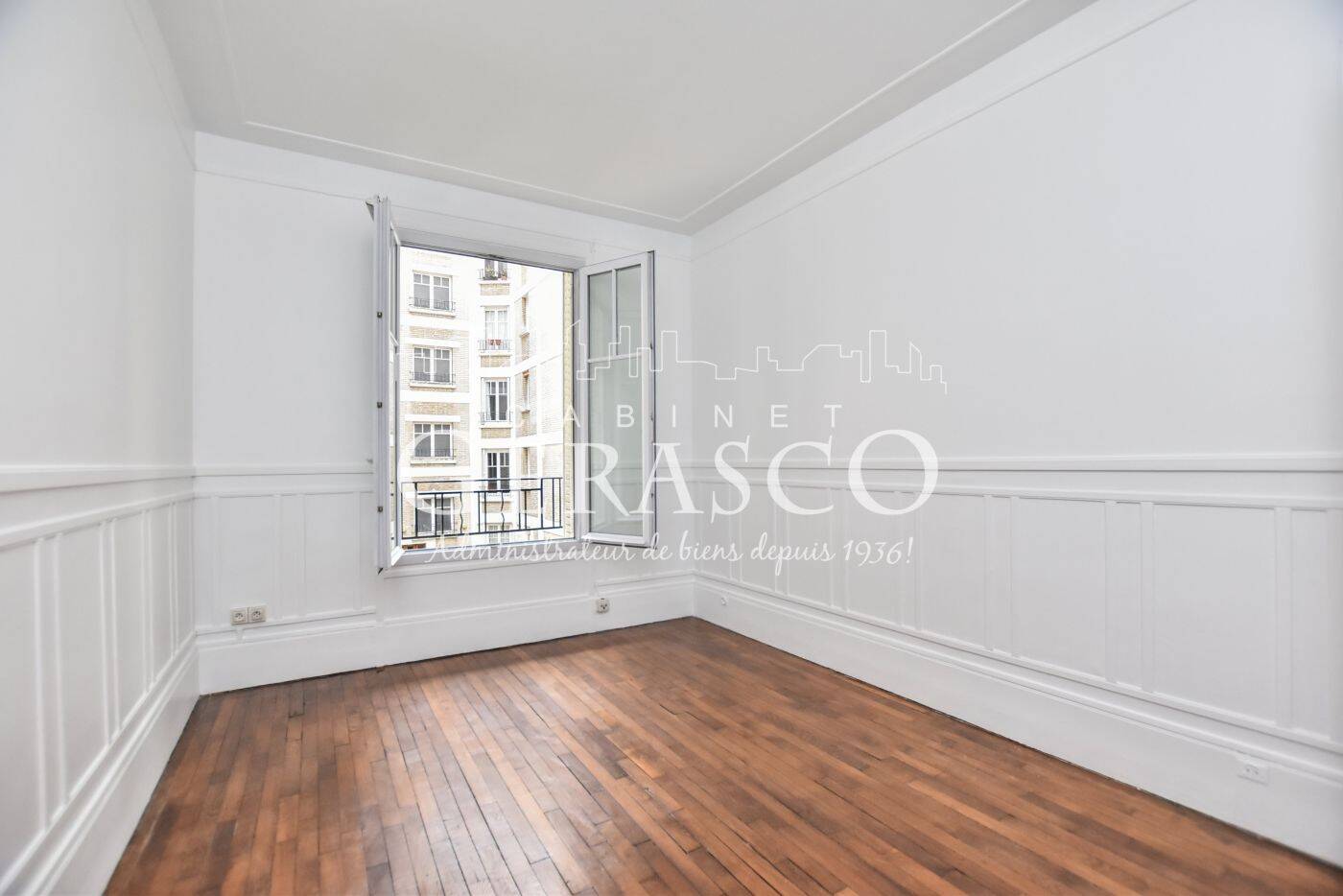 Appartement 2 pièces 38 m² · à Paris 15ème Arrondissement · 38,2 m² · 1 305 €