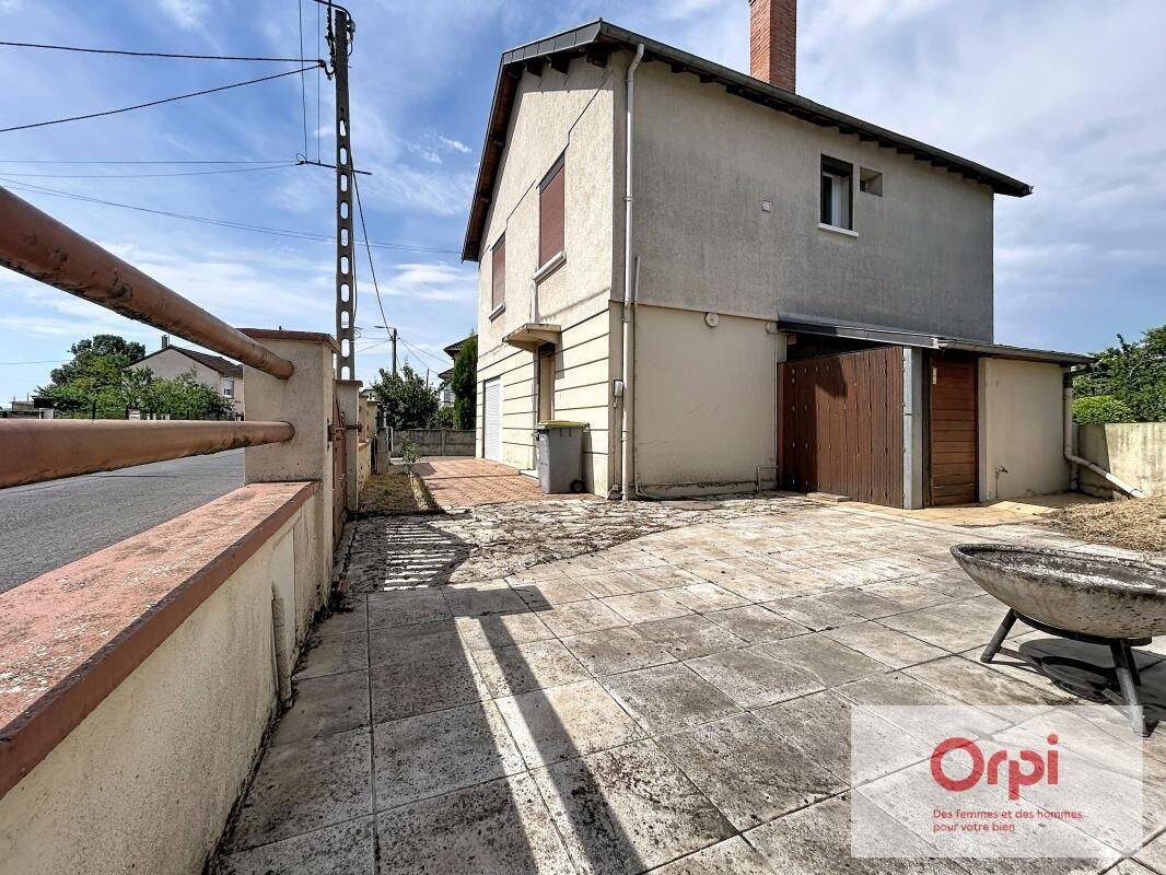 Maison 4 pièces 118 m² · à Domérat · 117,9 m² · 800 €