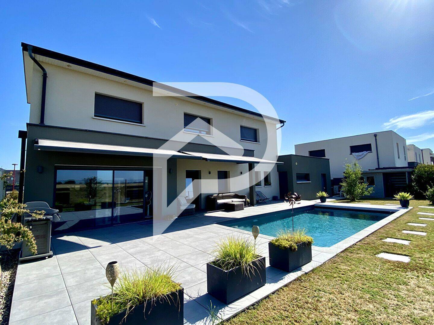 Maison 6 pièces 183 m² · à Wolfgantzen · 183 m² · 693 500 €