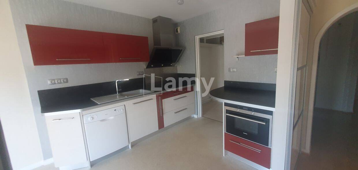 Appartement 3 pièces 77 m² · à Vesoul · 76,7 m² · 730 €