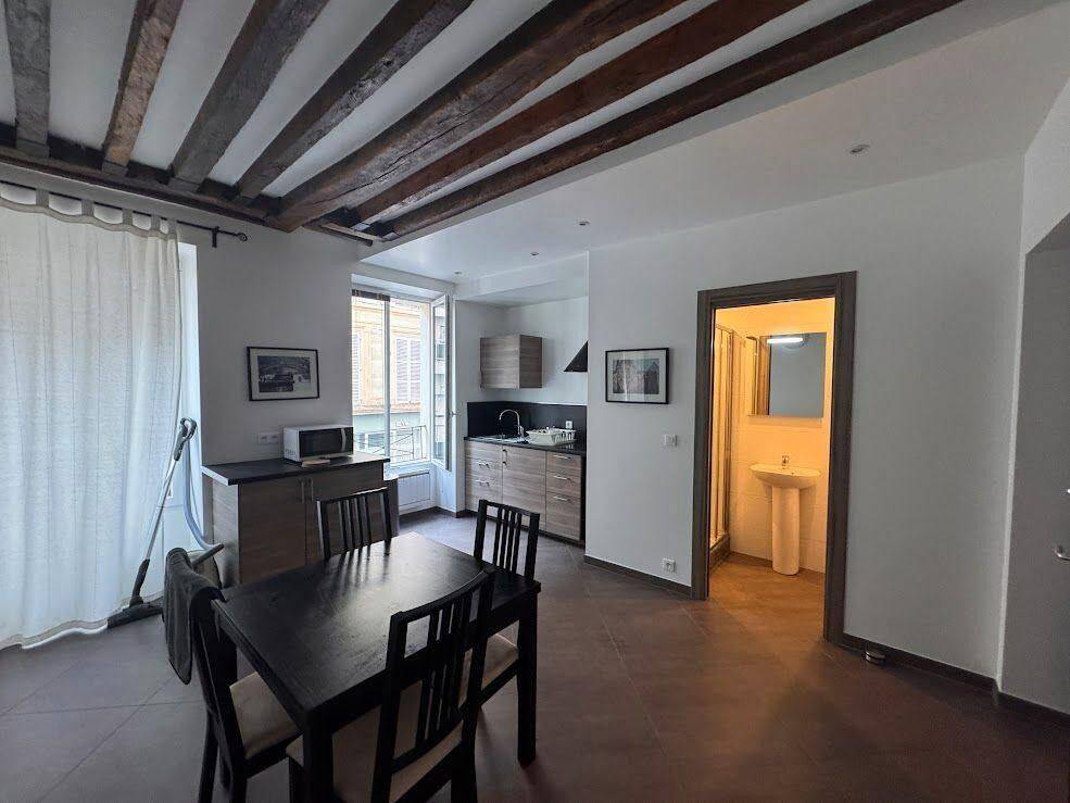 Appartement 2 pièces 35 m² · à Paris 11ème Arrondissement · 35 m² · 1 600 €