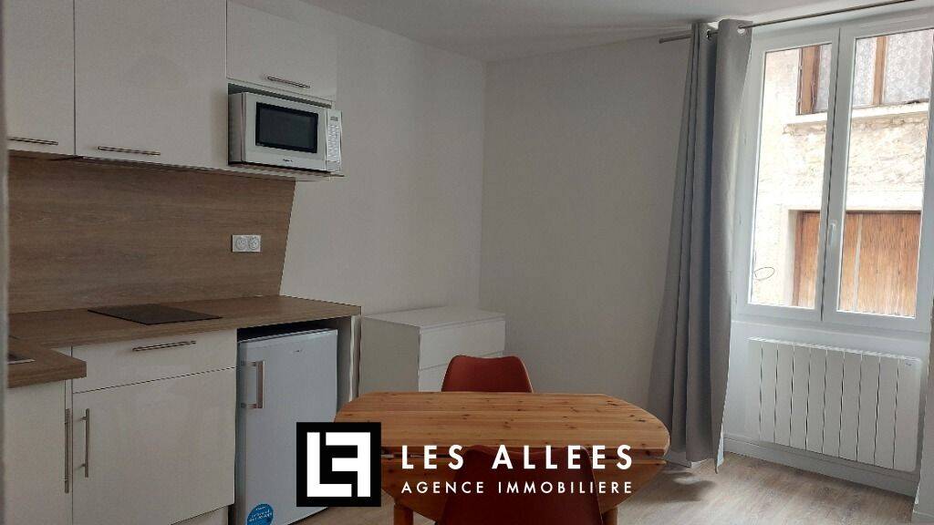 Appartement 1 pièce 18 m² · à Montélimar · 18,2 m² · 374 €
