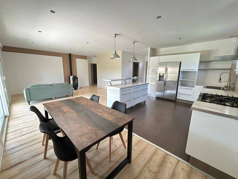 Maison 5 pièces 117 m² · à Calavanté · 116,8 m² · 1 175 €/mois