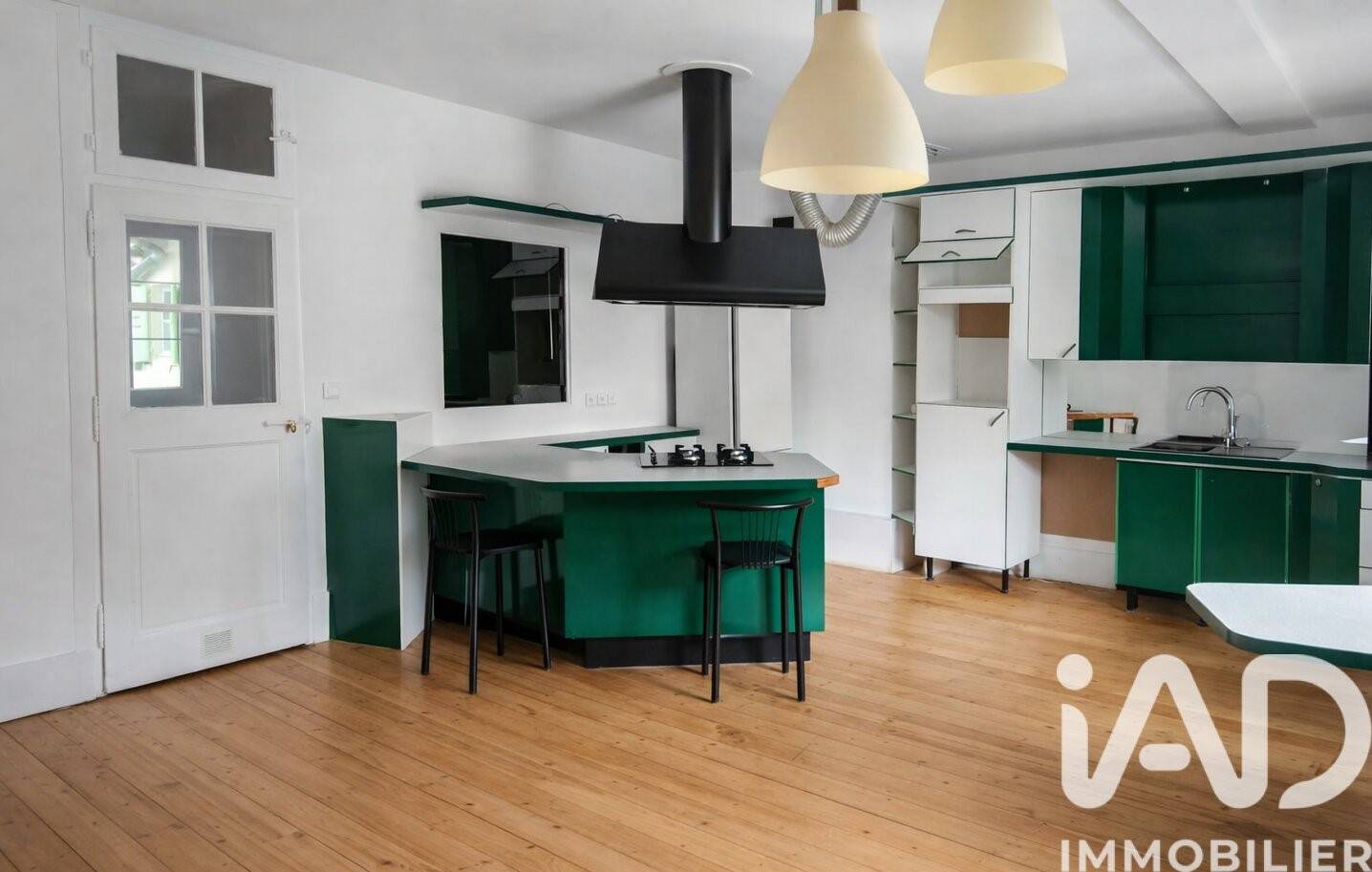 Appartement 5 pièces 170 m² · à Lons-le-Saunier · 170 m² · 199 000 €