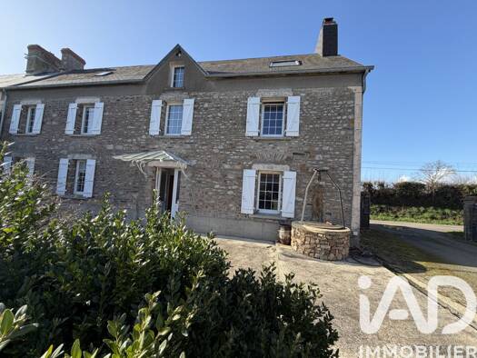Maison à vendre 197 500 € 5 pièces 4 chambres 155 m² 2 534 m² de terrain La Feuillie 50190