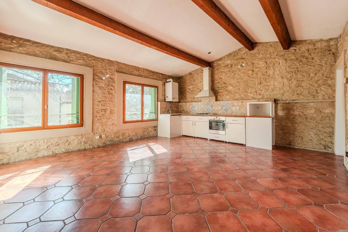 Appartement 2 pièces 44 m² · à Assas · 43,7 m² · 140 000 €