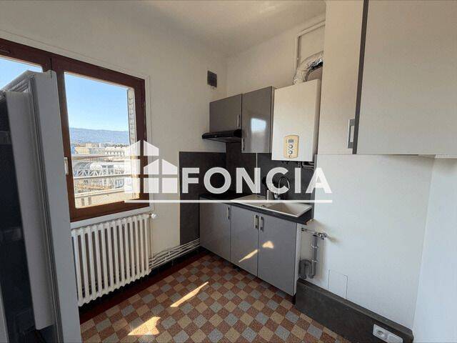 Appartement 2 pièces 40 m² · à Chambéry · 40 m² · 760 €