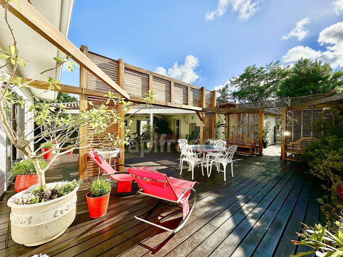 Maison 5 pièces 211 m² · à Audenge · 211 m² · 749 000 €