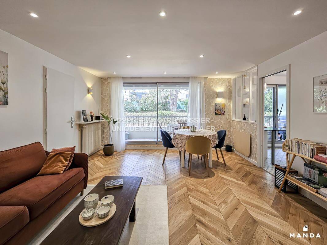 Appartement 2 pièces 47 m² · à Le Plessis-Robinson · 47 m² · 1 300 €/mois