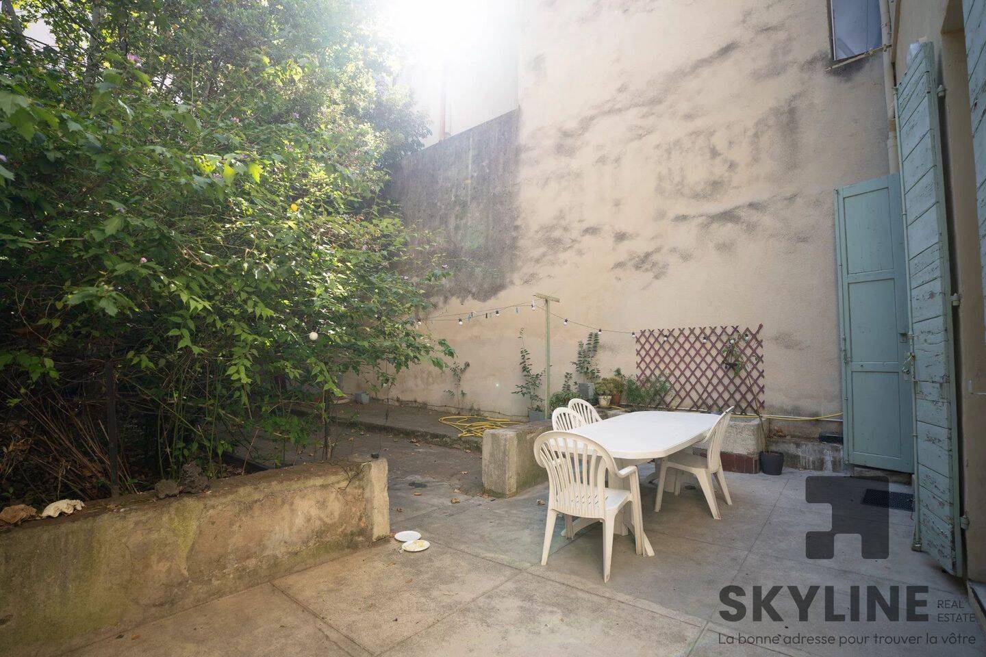 3 pièces 82 m² · à Marseille 4ème Arrondissement · 81,9 m² · 1 320 €/mois