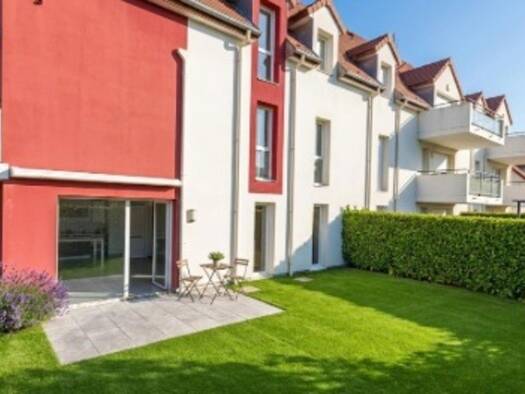 Appartement à vendre 220 000 € 3 pièces 2 chambres 61 m² RDC/2 La Montagne Dijon 21000