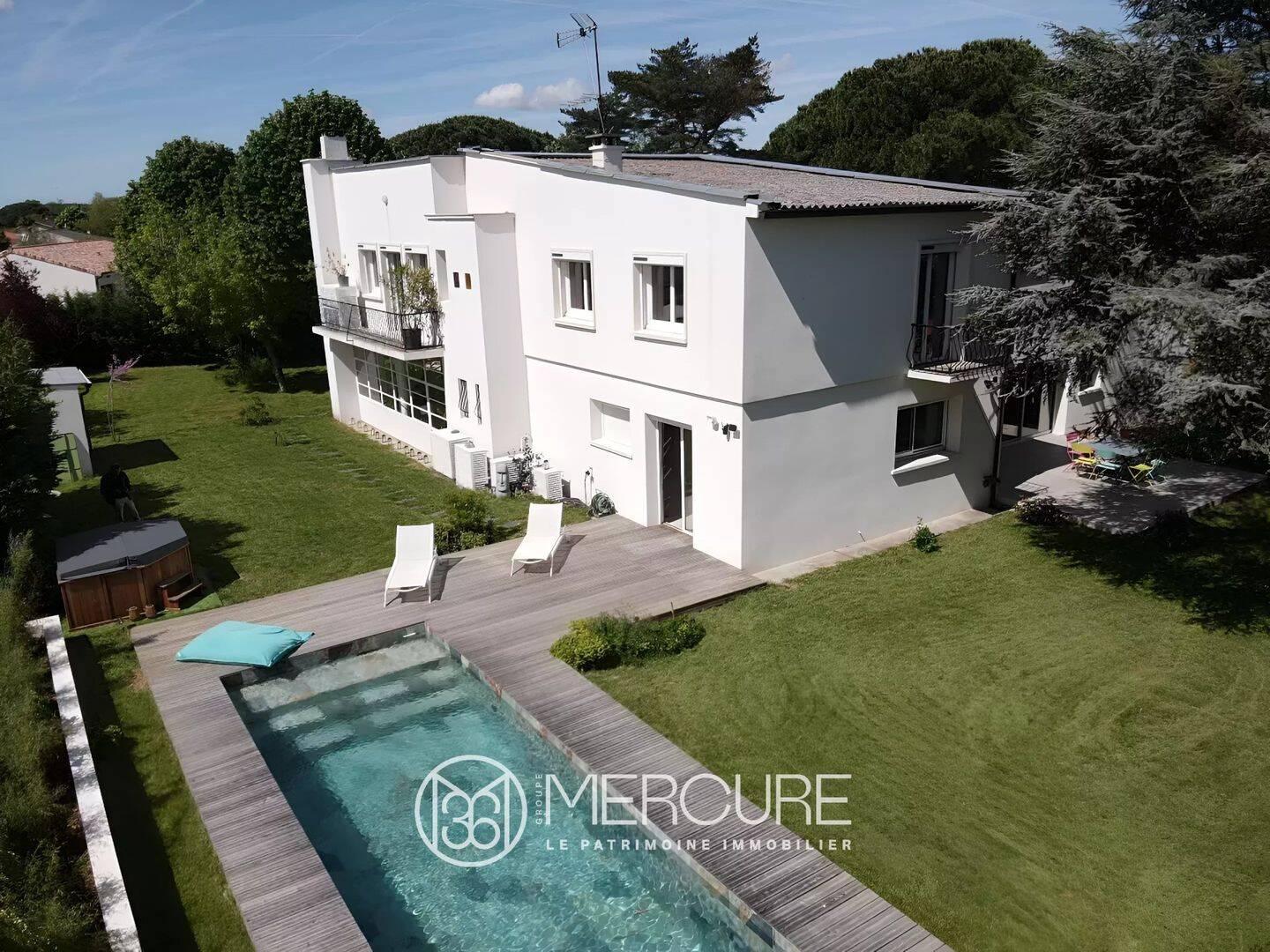 Maison 10 pièces 255 m² · à Toulouse · 255 m² · 995 000 €