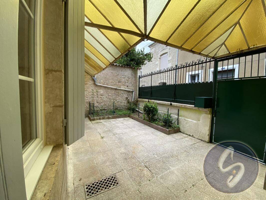 Maison 7 pièces 135 m² · à Saint-Maixent-l'École · 135 m² · 159 400 €