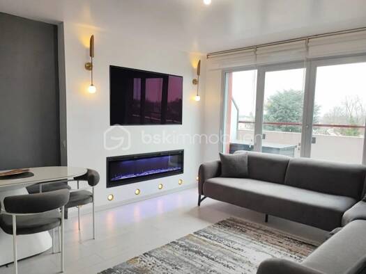 Appartement à vendre 342 000 € 5 pièces 4 chambres 89 m² Étage 4/5 General de Gaulle-Iles Montfermeil 93370