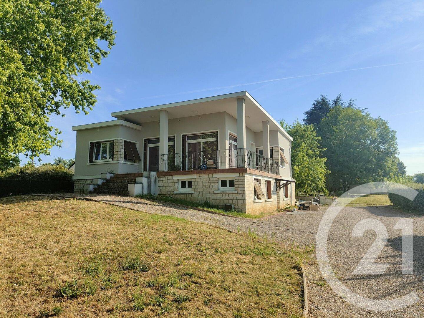 Maison 5 pièces 166 m² · à Pouilly-sur-Loire · 166 m² · 237 000 €
