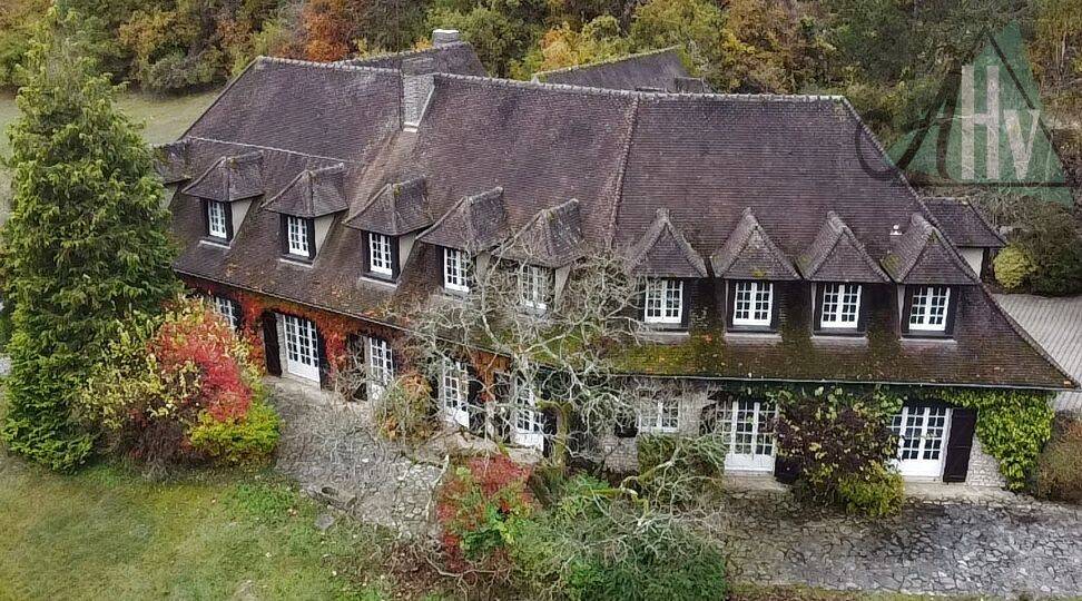 Maison 12 pièces 636 m² · à Le Mériot · 636 m² · 1 500 000 €