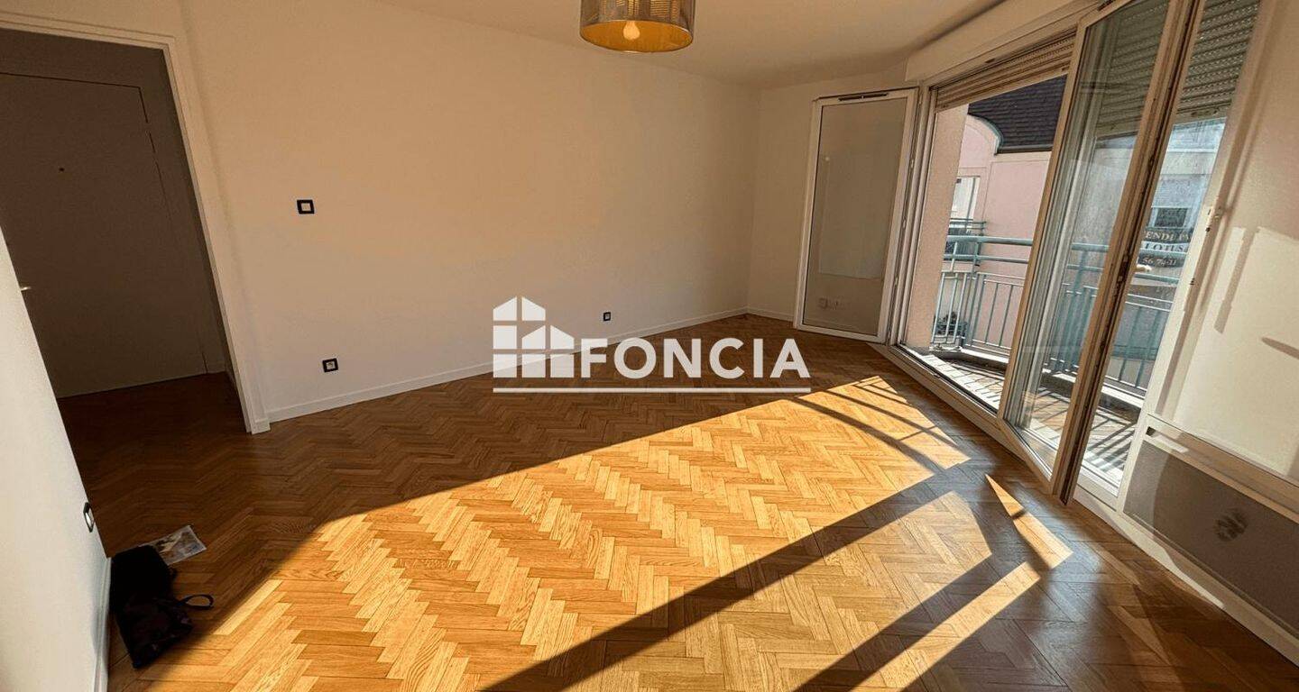 Appartement 2 pièces 45 m² · à Sucy-en-Brie · 45,3 m² · 920 €