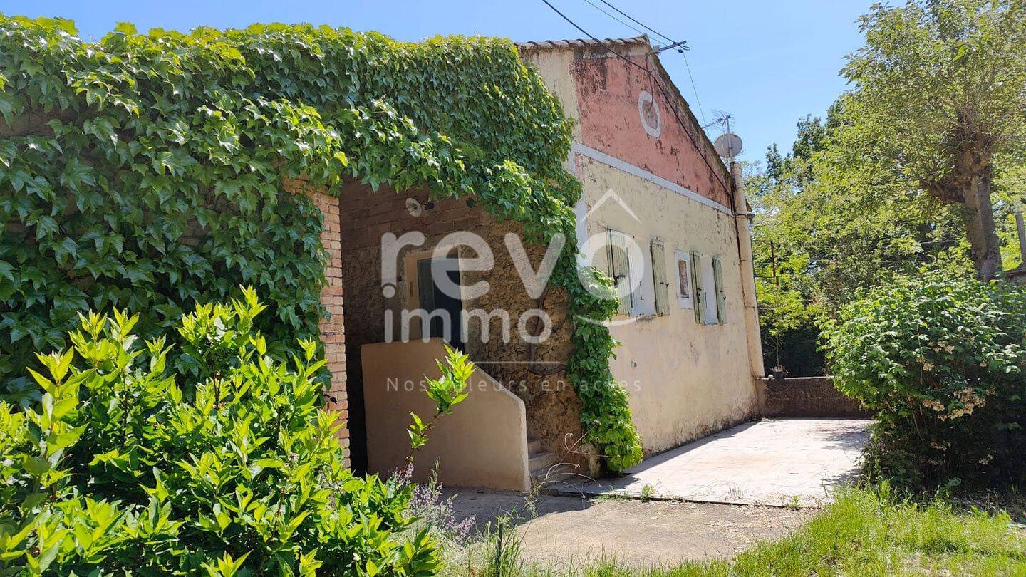 Maison 10 pièces 400 m² · à Puyméras · 400 m² · 780 000 €