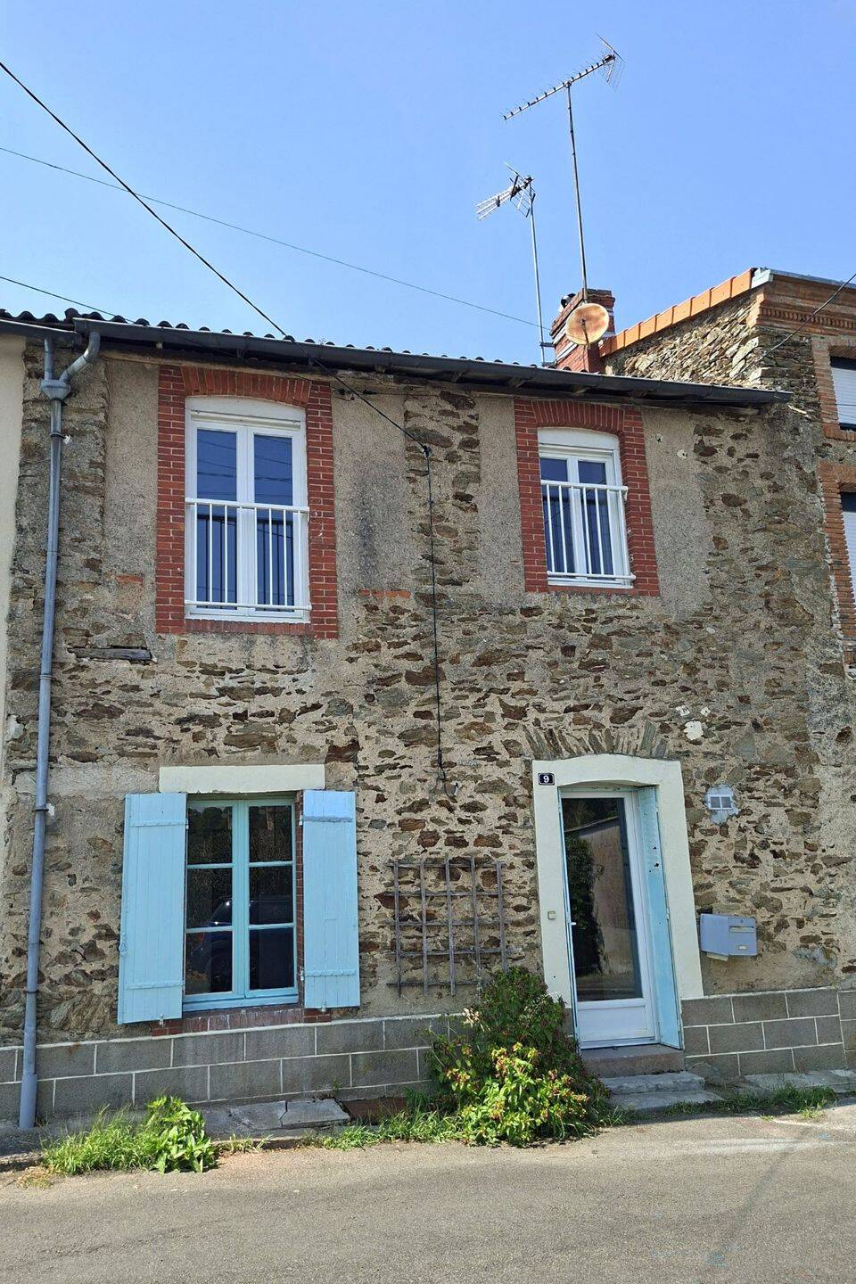 Maison 4 pièces 76 m² · à Montrevault-sur-Èvre · 75,6 m² · 99 900 €