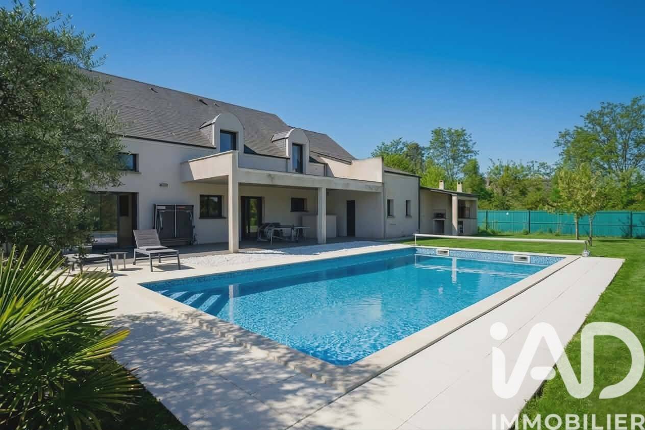 Maison 7 pièces 218 m² · à Luynes · 218 m² · 697 000 €