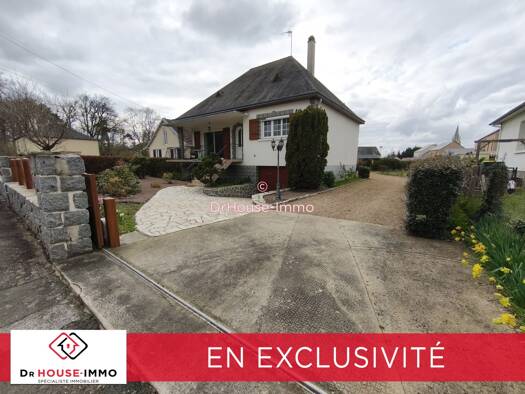 Maison à vendre 159 200 € 3 pièces 2 chambres 81 m² 761 m² de terrain Saint-Mars-la-Brière 72470