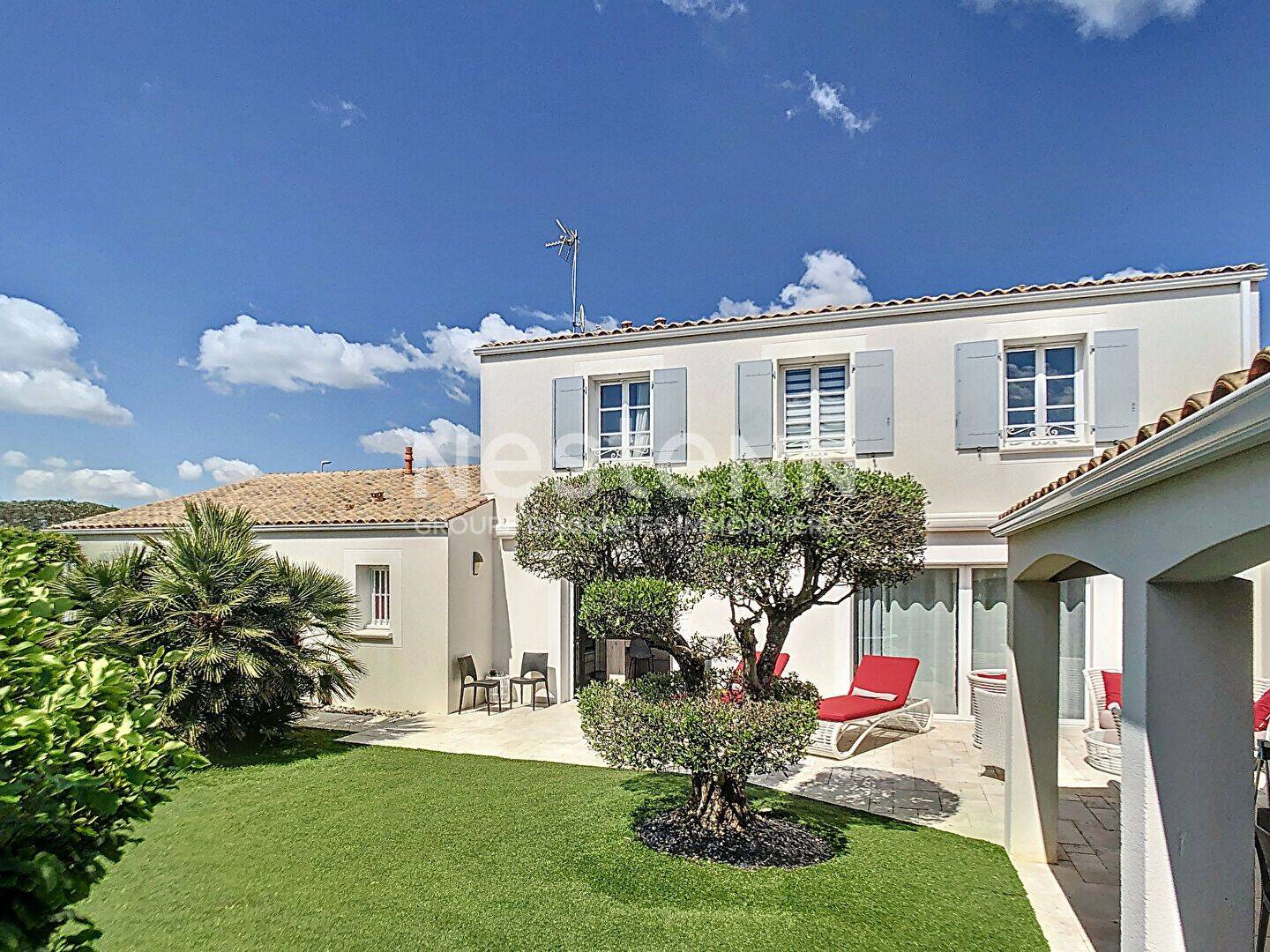 Maison 6 pièces 170 m² · à La Rochelle · 170 m² · 649 000 €