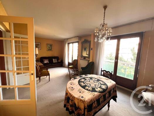 Appartement à vendre 368 000 € 3 pièces 1 chambre 64,21 m² Étage 4/6 Charentonneau Maisons-Alfort 94700