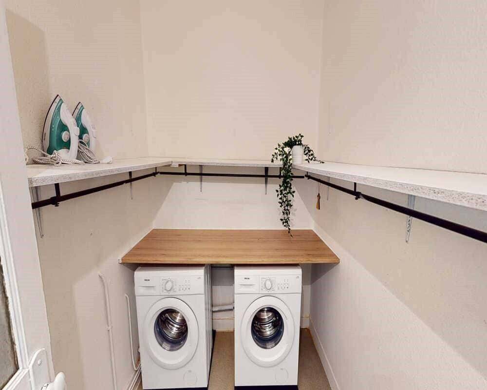 Chambre dans le rue Peyras - Colocation — 13