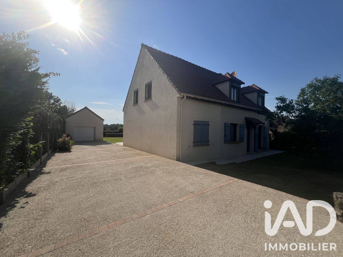 Maison 6 pièces 130 m² · à Saint-Martin-des-Champs · 130 m² · 234 000 €