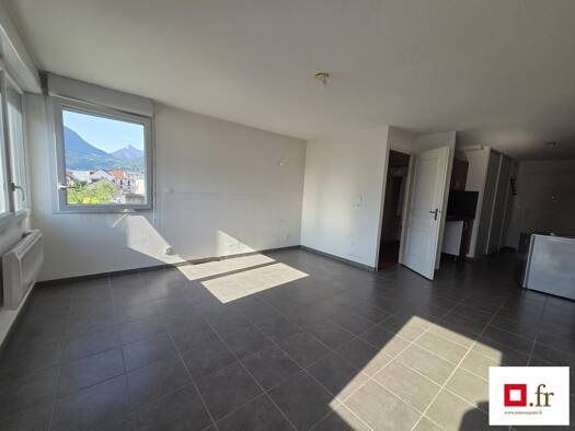 Appartement à vendre 100 000 € 1 pièce 31,1 m² Étage 5/6 Berriat-Ampere Grenoble 38000