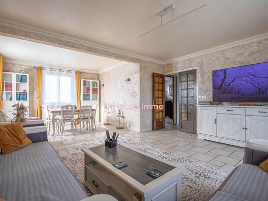 Maison à vendre 330 400 € 6 pièces 4 chambres 156 m² 719 m² de terrain Perdreauville 78200