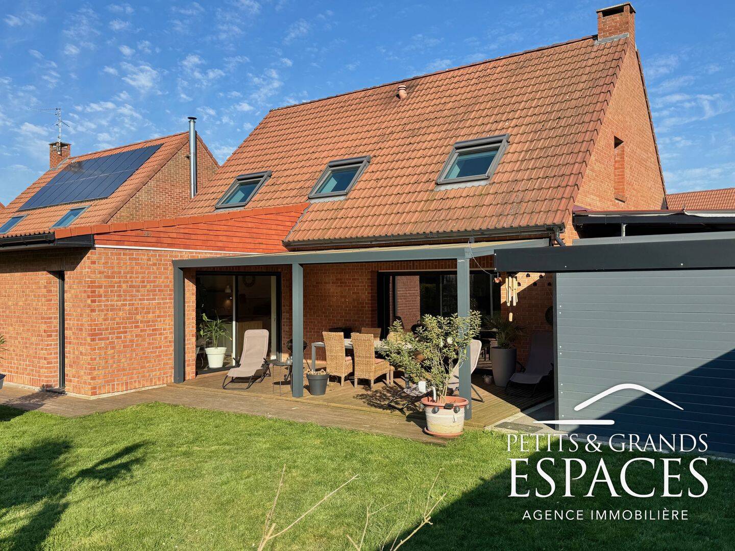 Maison 7 pièces 142 m² · à Famars · 142 m² · 412 400 €