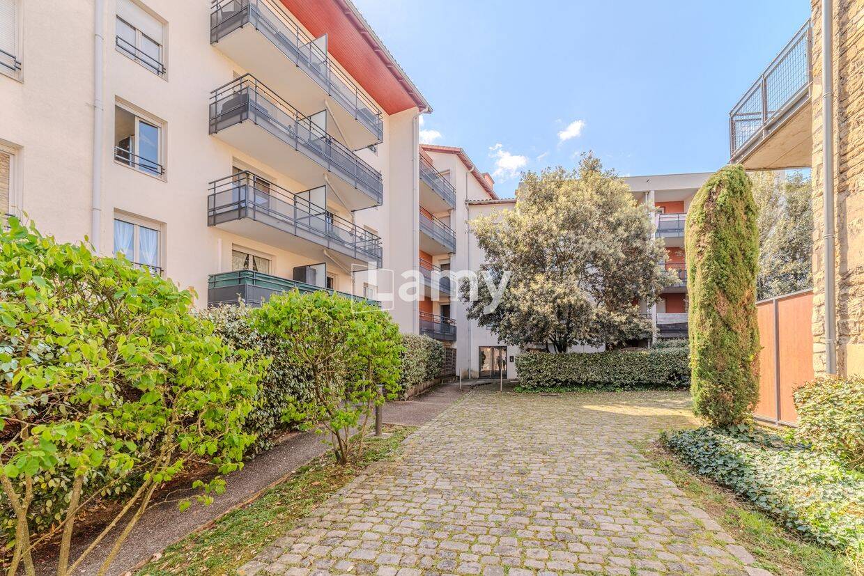 Appartement 3 pièces 63 m² · à Villefranche-sur-Saône · 63 m² · 135 000 €