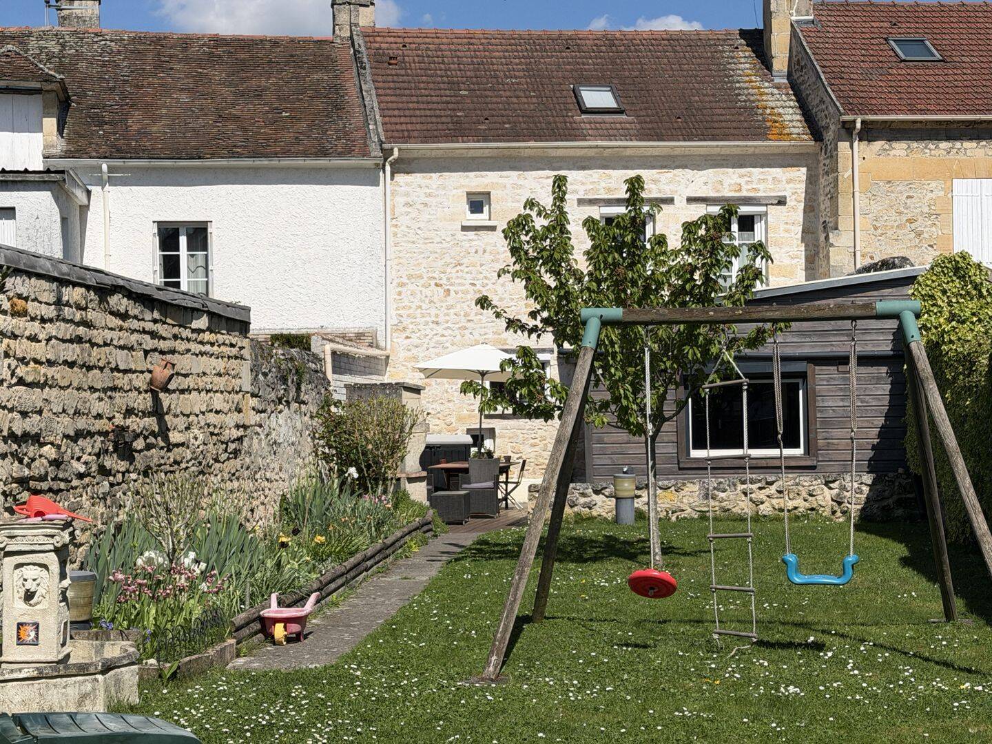 Maison 6 pièces 127 m² · à Gouvieux · 126,7 m² · 280 000 €