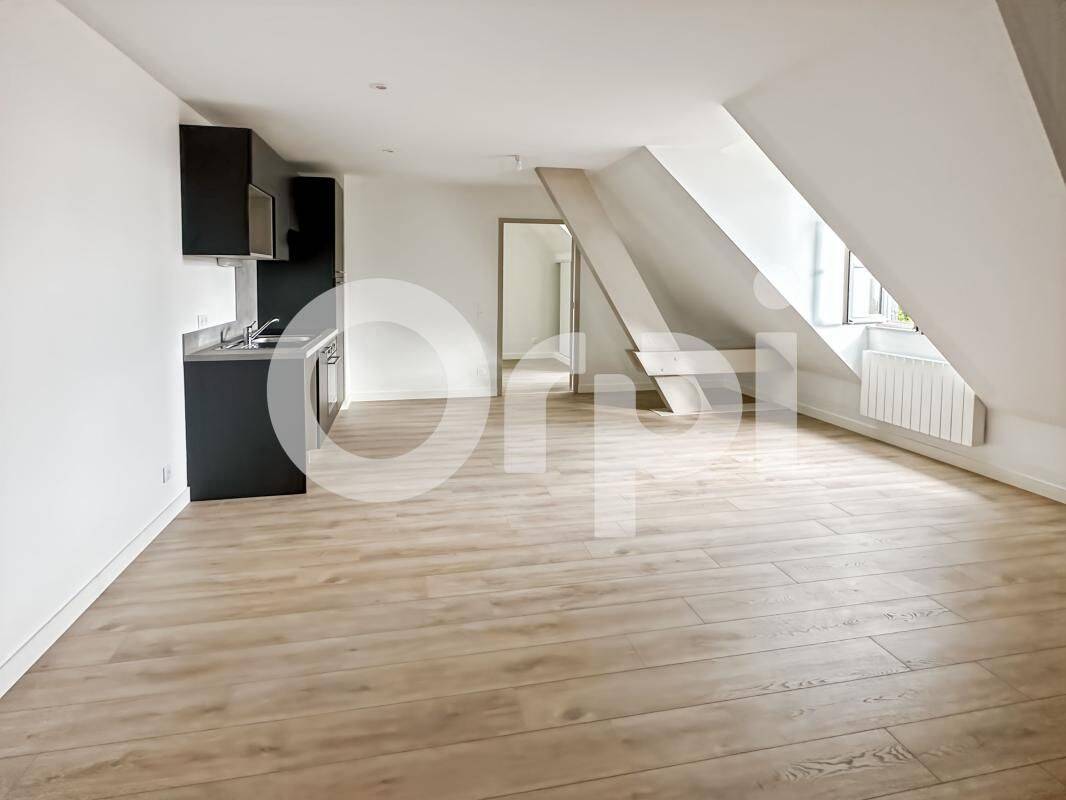 Appartement 2 pièces 46 m² · à Senlis · 46,2 m² · 1 000 €