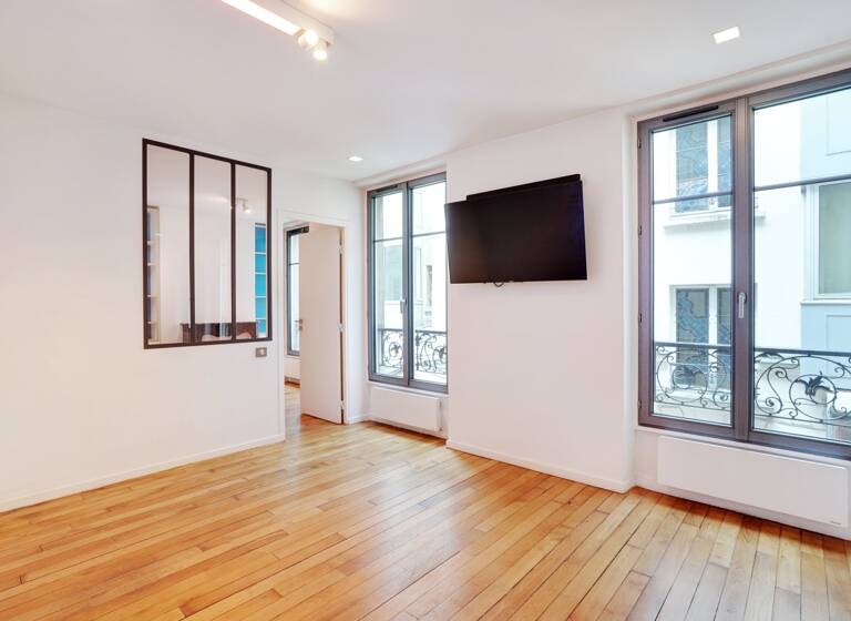 Local commercial à louer 3 450 € 70 m²<br/>Surface de vente Paris 14ème 75014