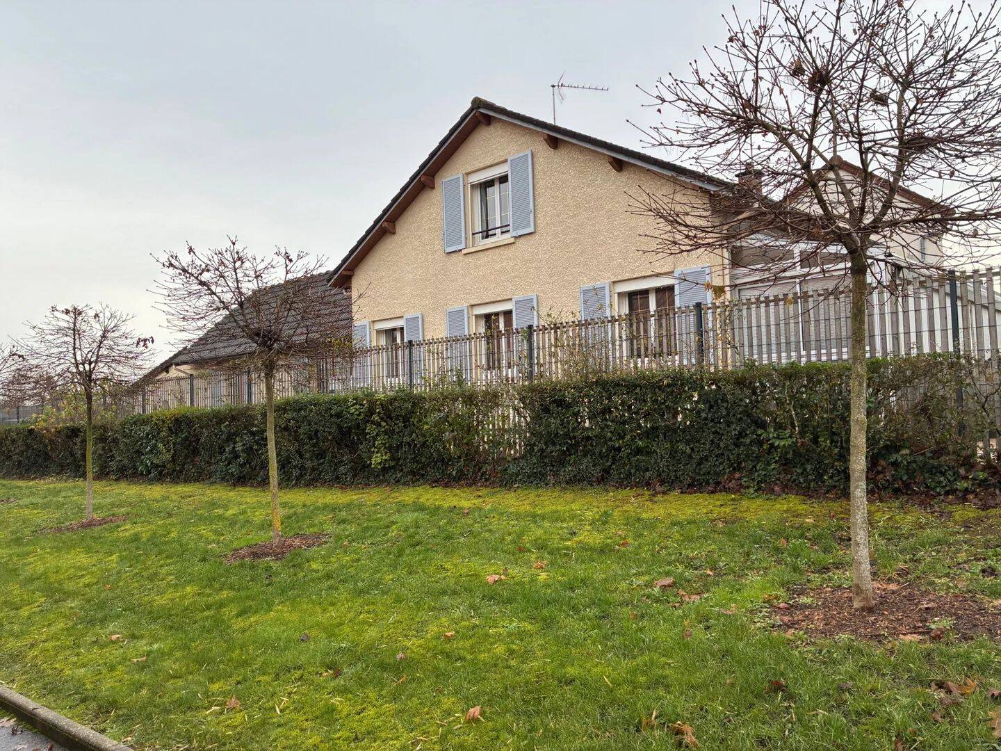 Maison 6 pièces 163 m² · à Le Breuil · 163,1 m² · 169 900 €