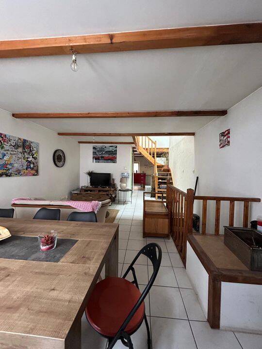 Maison 4 pièces 85 m² · à Tournon-sur-Rhône · 85 m² · 816 €